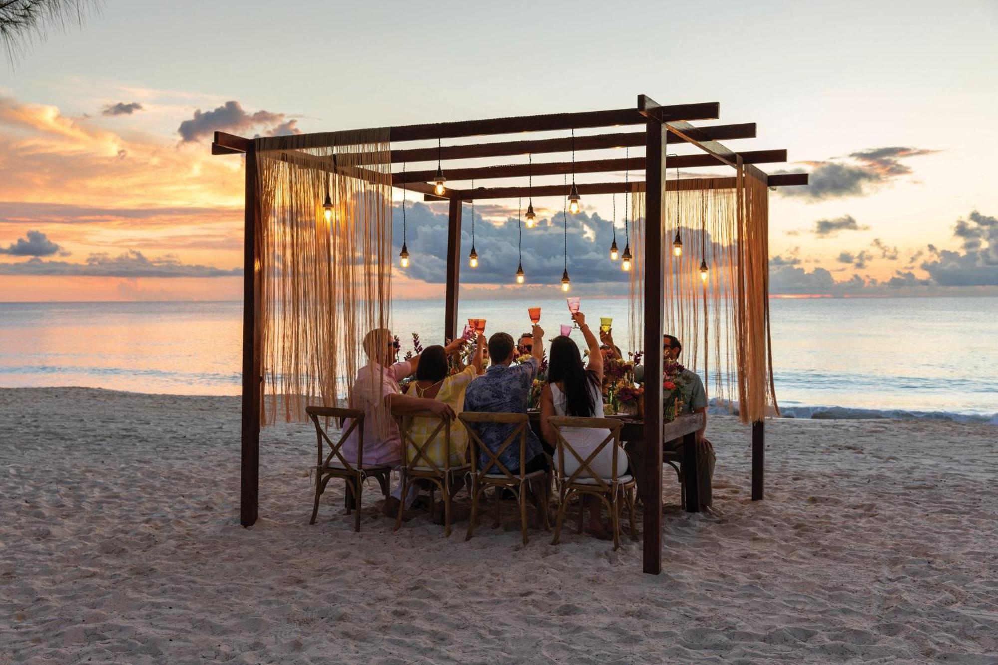 The Westin Grand Cayman Seven Mile Beach Resort & Spa West Bay Exterior foto